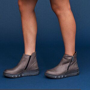 Miz Mooze Graphite Ankle Booties